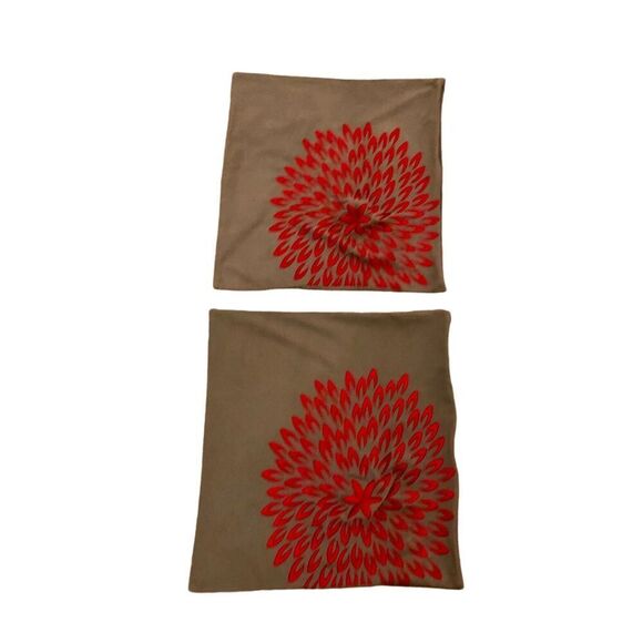 2 22” x 24” Pillow Covers Grey with Red Embroidered Flower Sunburst Full Zip Was - Picture 11 of 16
